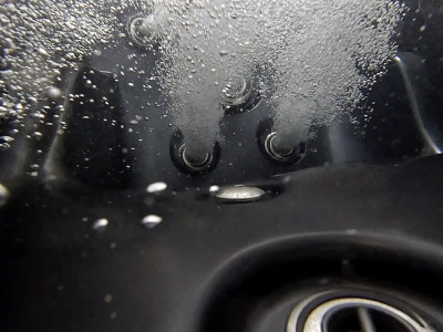 Clearzone 'OZONE+UV-C' how to clean your spa with minimal chemicals?