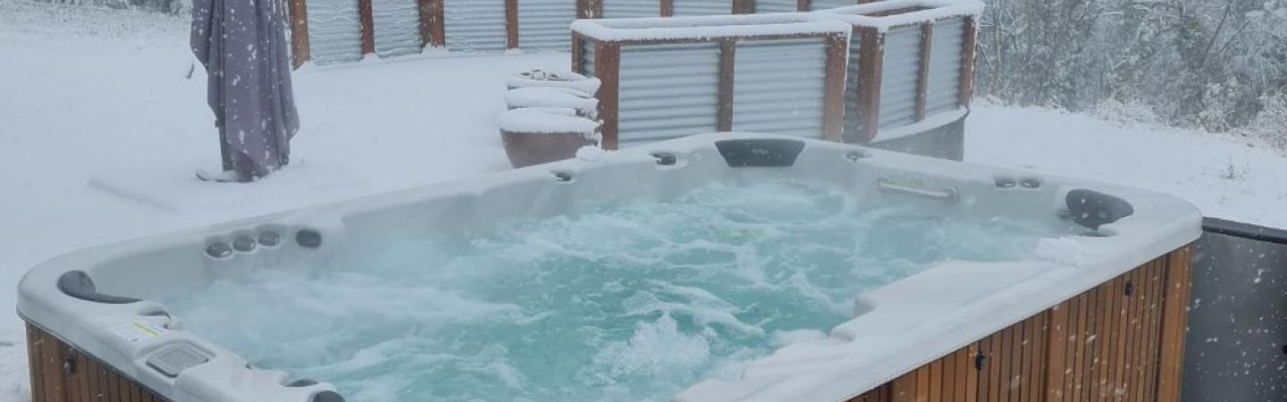 Spa Cold Pool Stay warm and relaxed all winter long with these tips for using your ...