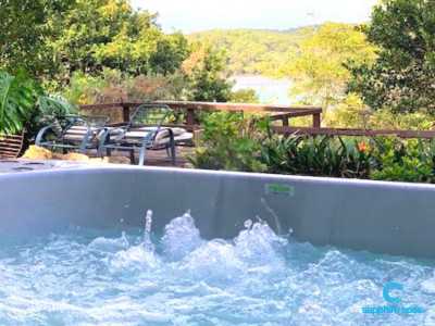 mySplash spa pool with a view