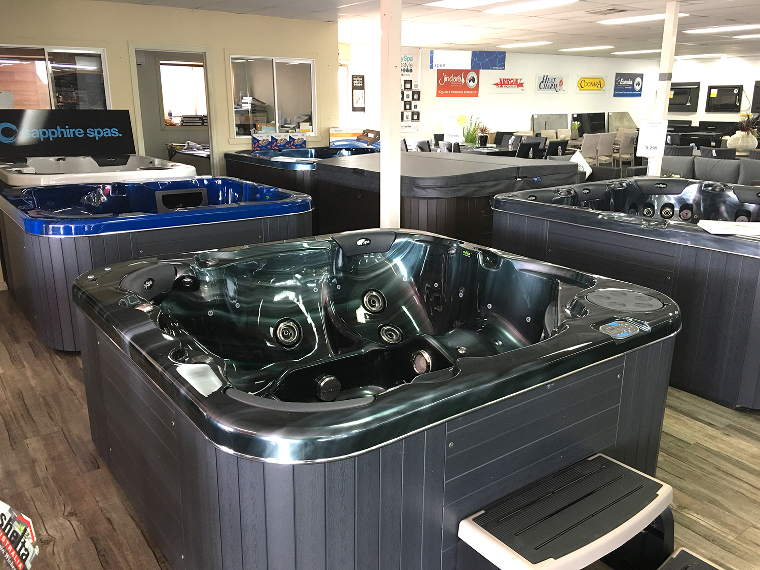 Poolwerx Horsham Spa Showroom Sapphire Spas