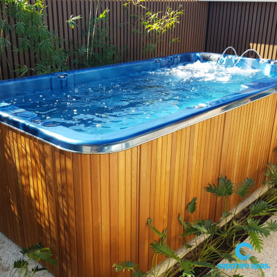 ACRYLIC oceanwave CABINET cedar