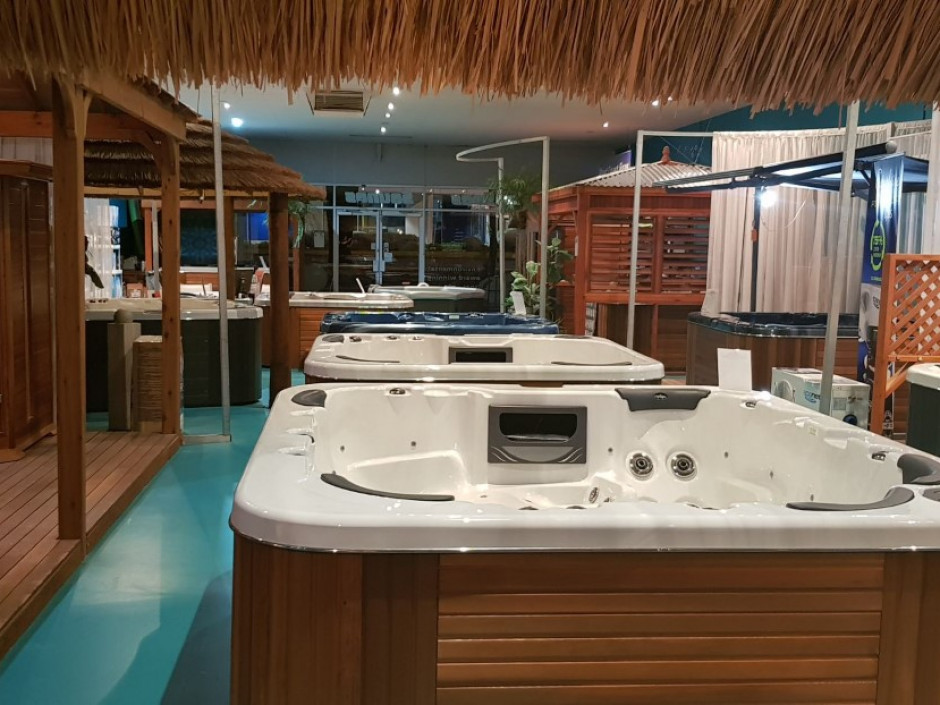West Coast Spas Joondalup Sapphire Spas