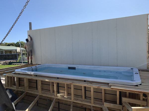 plunge pool installation