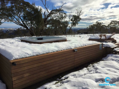 Abercrombie Ridge Retreat : 'Thanks to the team at mySpaSYDNEY for advice and maintenance that keeps our Sapphire Spa ready for our guests'