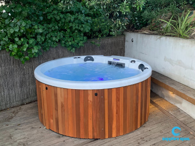 myHotTub silverwhite & cedar thanks to the team @ Wright Pools & Spas Kapiti
