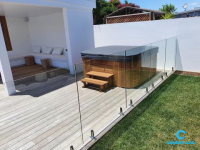 Cedar dressed spa pool snuggled in beside this pool hut thanks to the team @ Paramount Pools Tauranga NZ