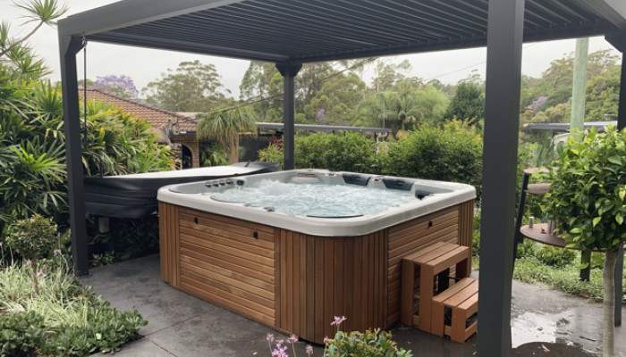 hot tub shade pergola family spa pool