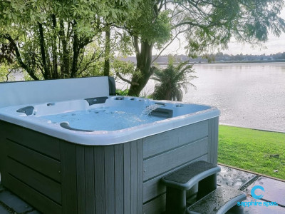 myObsession silverwhite interior with coastal grey duratek cabinet thanks to the team @Paramount Pools & Spas Tauranga NZ