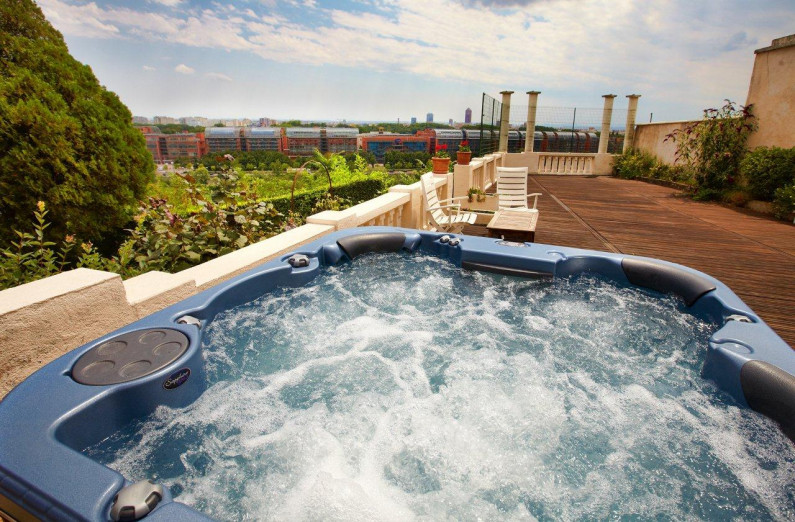How to Fix Cloudy Spa Water Sapphire Spas